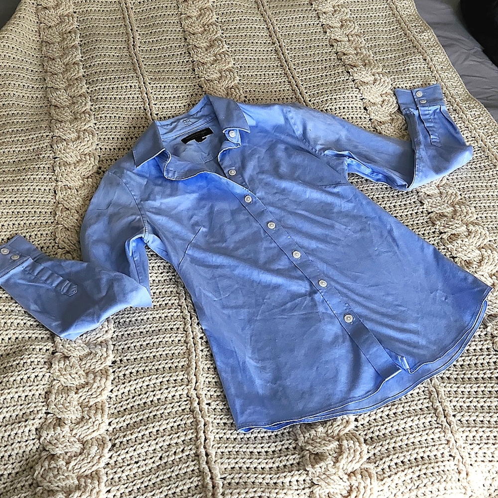 Banana Republic Button Down Blouse